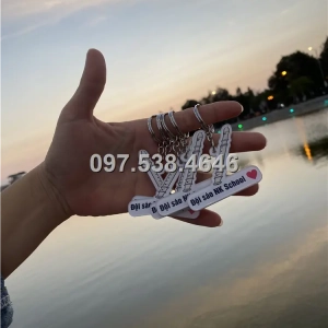 Móc Khóa Logo Treo Theo Yêu Cầu tại Phú Quốc ,Kiên Giang , Giá Xưởng, Cắt Laser, Mica Trong Suốt Dày 4mm , kích thước 4.5x5.5 cm , Giá Tận Gốc, Free Ship Từ 30 Cái