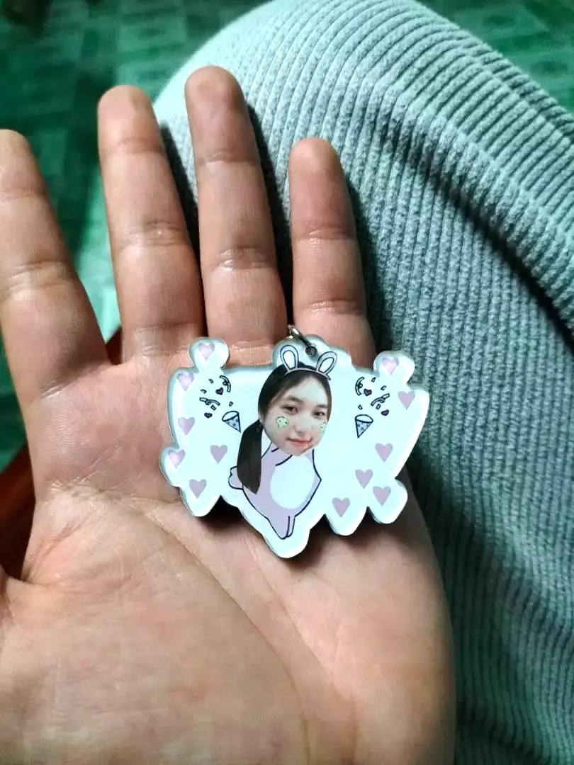 Móc Khoá Móc Chìa Khóa Đáng Yêu Cho Bé Cắt Ảnh Theo Yêu Cầu In Hình Cute, Chất Liệu Mica Trong Suốt In 2 Mặt, Kích Thước 5cm , Trang Trí Treo Cặp, Balo Quà 8/3 Quà Tặng Cho Phụ Nữ, Người Yêu, Bạn Gái, Tặng Mẹ In Theo Yêu Cầu 4 Móc Khoá Móc Chìa Khóa Đáng Yêu Cho Bé Cắt Ảnh Theo Yêu Cầu In Hình Cute, Chất Liệu Mica Trong Suốt In 2 Mặt, Kích Thước 5cm , Trang Trí Treo Cặp, Balo Quà 8/3 Quà Tặng Cho Phụ Nữ, Người Yêu, Bạn Gái, Tặng Mẹ In Theo Yêu Cầu 3