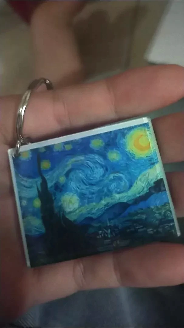 Móc Khóa Vincent Van Gogh Oil Painting Tranh Sơn Dầu Đêm Đầy Sao Hoa Hướng Dương, Trang Trí Treo Cặp, Balo In Theo Yêu Cầu 2 Móc Khóa Vincent Van Gogh Oil Painting Tranh Sơn Dầu Đêm Đầy Sao Hoa Hướng Dương, Trang Trí Treo Cặp, Balo In Theo Yêu Cầu 1