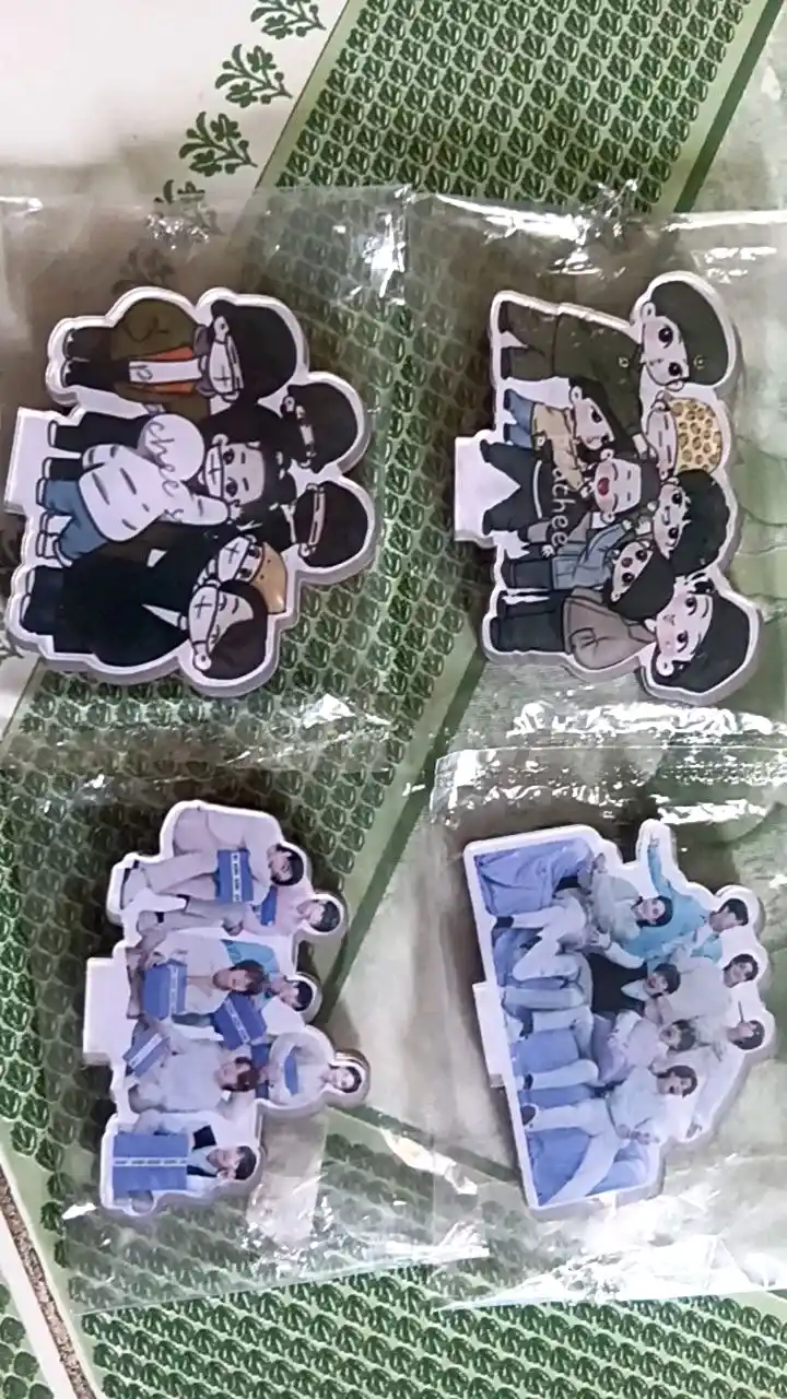 Standee Chibi Cỡ 8x5cm Nhựa Mica Trang Trí Bàn Học 9 Standee Chibi Cỡ 8x5cm Nhựa Mica Trang Trí Bàn Học 8