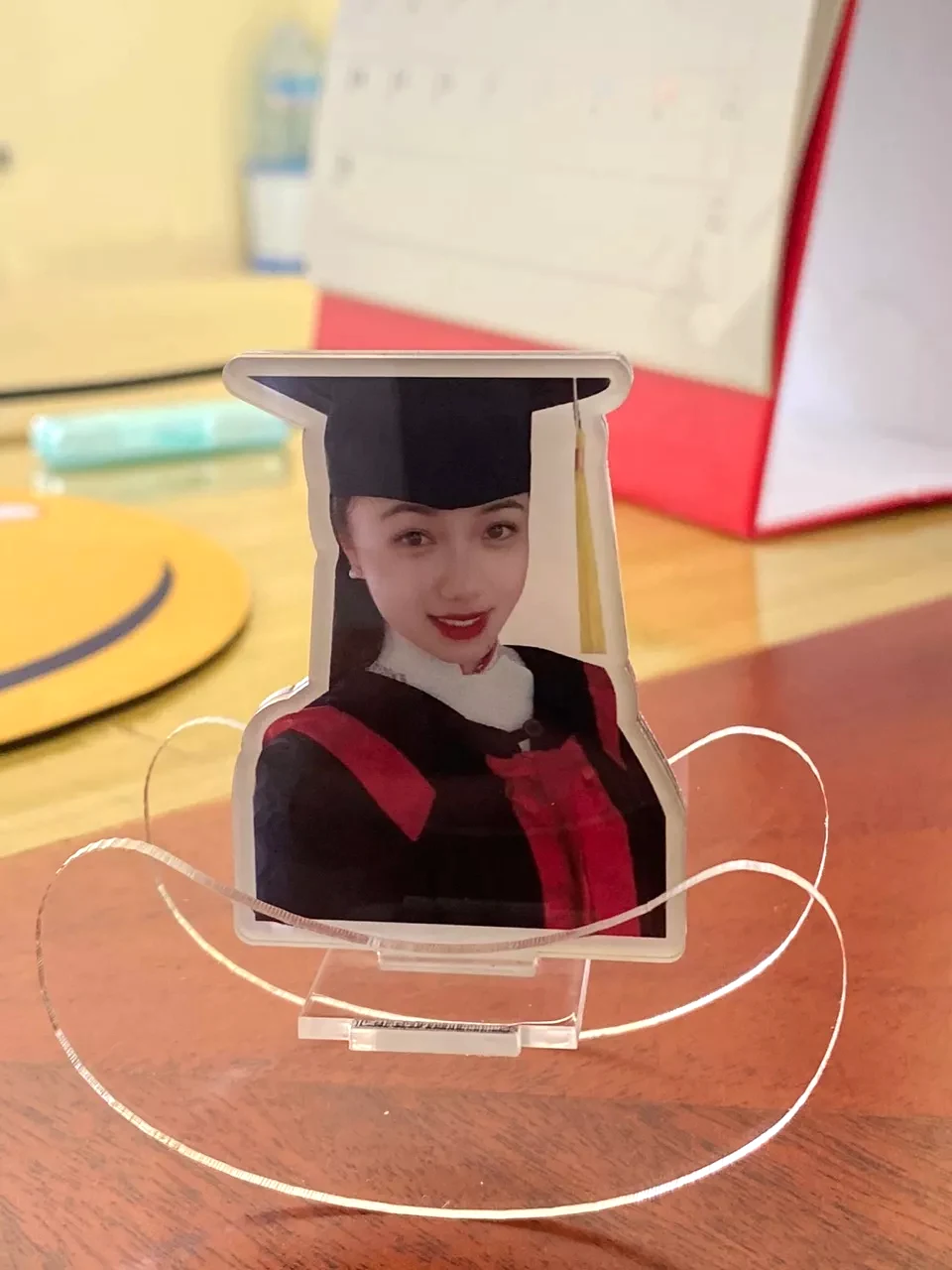 Standee Lắc Lư Lật Đật Cử Nhân In Theo Yêu Cầu Quà Tặng Cho Học Sinh Chibi Cute ,trưng Bày Góc Học Tập Để Bàn Làm Việc 1 Standee Lắc Lư Lật Đật Cử Nhân In Theo Yêu Cầu Quà Tặng Cho Học Sinh Chibi Cute ,trưng Bày Góc Học Tập Để Bàn Làm Việc