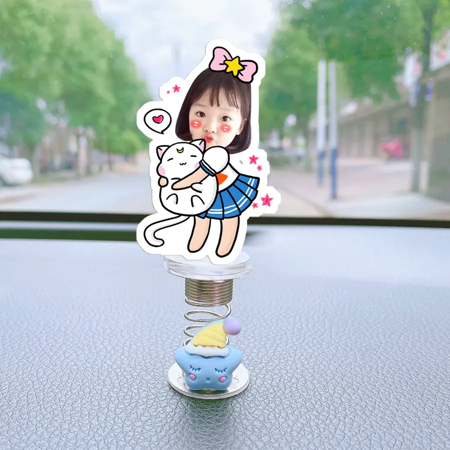 Standee Lò Xo Lắc Lư Gia Đình In Theo Yêu Cầu Đáng Yêu Trong Suốt Đế Dính Trang Trí In Theo Yêu Cầu 3 Standee Lò Xo Lắc Lư Gia Đình In Theo Yêu Cầu Đáng Yêu Trong Suốt Đế Dính Trang Trí In Theo Yêu Cầu 2