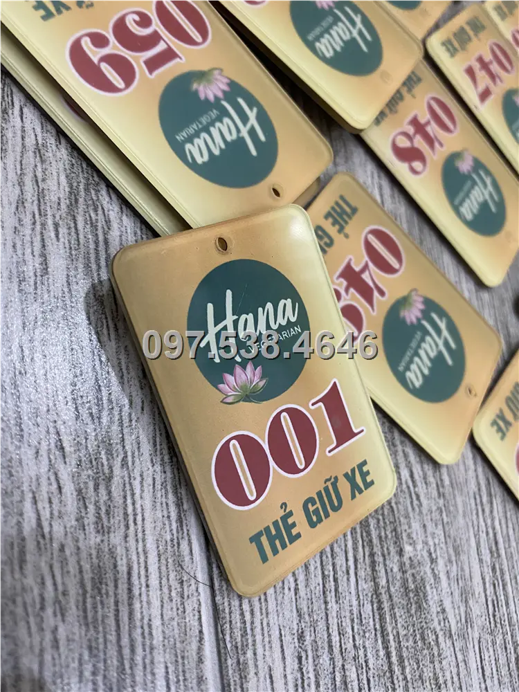 Thẻ Giữ Xe Mica Logo Treo Theo Yêu Cầu, Giá Xưởng, Cắt Laser, Mica Trong Suốt Dày 4mm , kích thước 4.5x5.5 cm , Giá Tận Gốc, Free Ship Từ 30 Cái 6 Thẻ Giữ Xe Mica Logo Treo Theo Yêu Cầu, Giá Xưởng, Cắt Laser, Mica Trong Suốt Dày 4mm , kích thước 4.5x5.5 cm , Giá Tận Gốc, Free Ship Từ 30 Cái - Ảnh 6