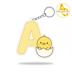 Baby Chick Holding The Alphabet Keychain Móc Khóa In Theo Yêu Cầu, Chất Liệu Mica Trong Suốt In 2 Mặt , Dày 4mm