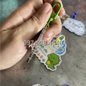 Móc Khóa Logo Treo Theo Yêu Cầu tại Sóc Trăng , Giá Xưởng, Cắt Laser, Mica Trong Suốt Dày 4mm , kích thước 4.5x5.5 cm , Giá Tận Gốc, Free Ship Từ 30 Cái