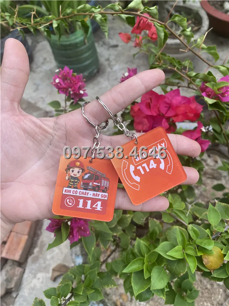 Móc Khóa Logo Treo Theo Yêu Cầu tại Thanh Hóa , Giá Xưởng, Cắt Laser, Mica Trong Suốt Dày 4mm , kích thước 4.5x5.5 cm , Giá Tận Gốc, Free Ship Từ 30 Cái 3 Móc Khóa Logo Treo Theo Yêu Cầu tại Thanh Hóa , Giá Xưởng, Cắt Laser, Mica Trong Suốt Dày 4mm , kích thước 4.5x5.5 cm , Giá Tận Gốc, Free Ship Từ 30 Cái - Ảnh 3