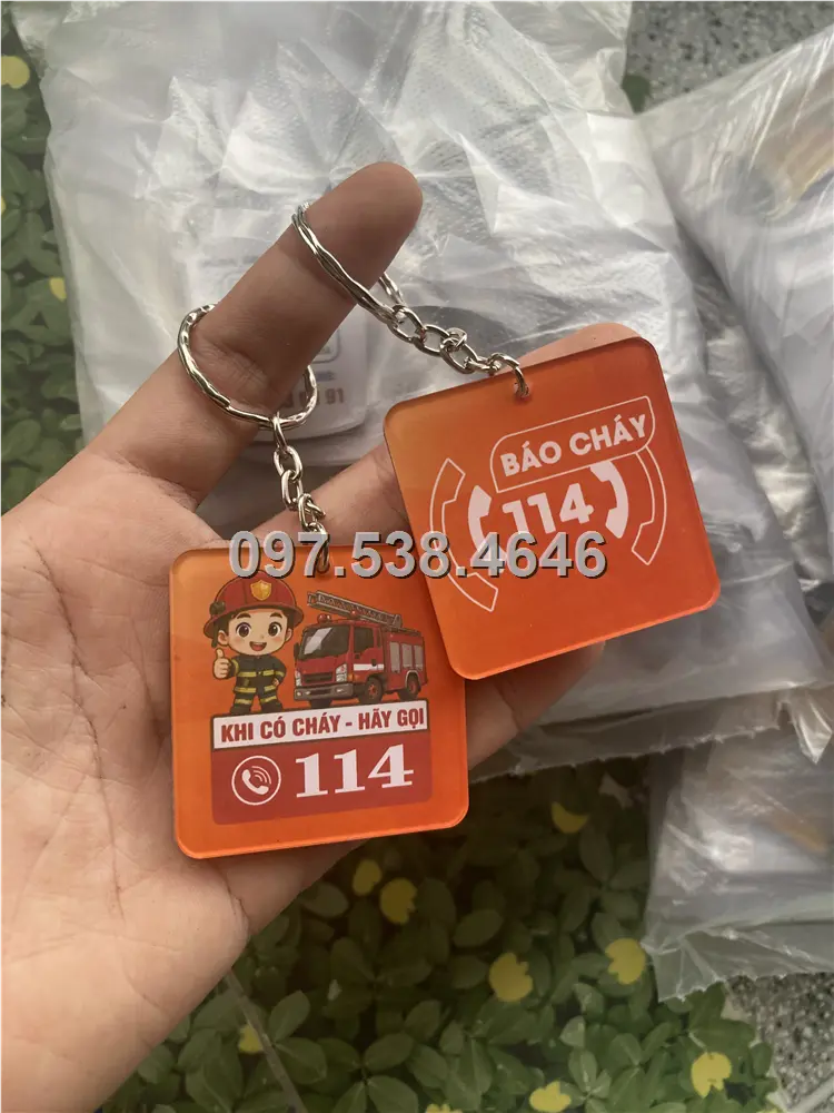 Móc Khóa Logo Treo Theo Yêu Cầu tại Thuận An ,Bình Dương , Giá Xưởng, Cắt Laser, Mica Trong Suốt Dày 4mm , kích thước 4.5x5.5 cm , Giá Tận Gốc, Free Ship Từ 30 Cái 3 Móc Khóa Logo Treo Theo Yêu Cầu tại Thuận An ,Bình Dương , Giá Xưởng, Cắt Laser, Mica Trong Suốt Dày 4mm , kích thước 4.5x5.5 cm , Giá Tận Gốc, Free Ship Từ 30 Cái - Ảnh 3