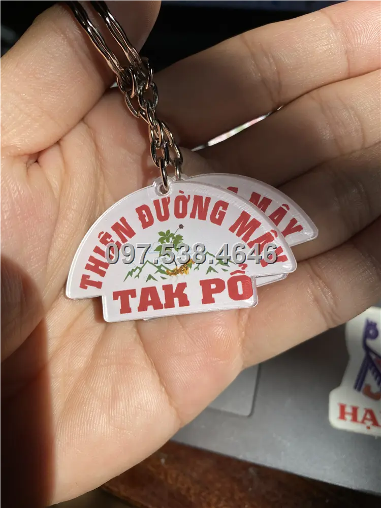 Móc Khóa Logo Treo Theo Yêu Cầu tại Uông Bí, Quảng Ninh, Giá Xưởng, Cắt Laser, Mica Trong Suốt Dày 4mm , kích thước 4.5x5.5 cm , Giá Tận Gốc, Free Ship Từ 30 Cái 9 Móc Khóa Logo Treo Theo Yêu Cầu tại Uông Bí, Quảng Ninh, Giá Xưởng, Cắt Laser, Mica Trong Suốt Dày 4mm , kích thước 4.5x5.5 cm , Giá Tận Gốc, Free Ship Từ 30 Cái - Ảnh 9
