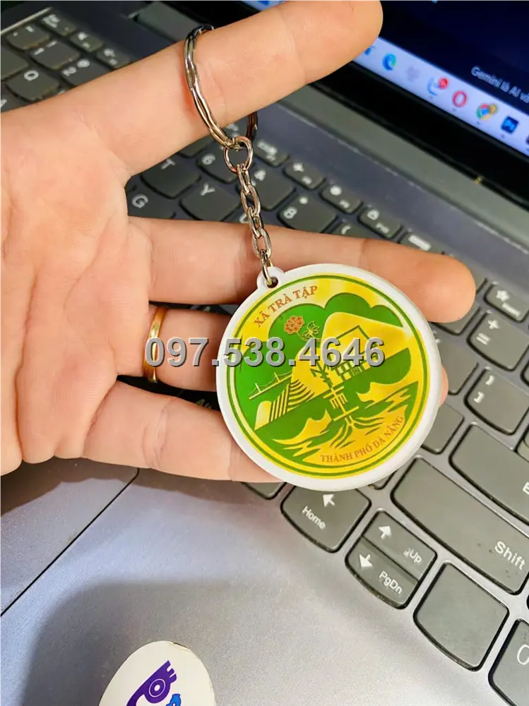 Móc Khóa Logo Treo Theo Yêu Cầu tại Vĩnh Yên, Vĩnh Phúc , Giá Xưởng, Cắt Laser, Mica Trong Suốt Dày 4mm , kích thước 4.5x5.5 cm , Giá Tận Gốc, Free Ship Từ 30 Cái 2 Móc Khóa Logo Treo Theo Yêu Cầu tại Vĩnh Yên, Vĩnh Phúc , Giá Xưởng, Cắt Laser, Mica Trong Suốt Dày 4mm , kích thước 4.5x5.5 cm , Giá Tận Gốc, Free Ship Từ 30 Cái - Ảnh 2